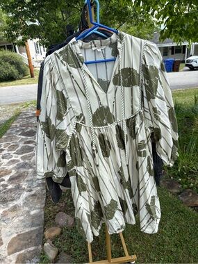 entro Olive Green Floral Stripe Babydoll Tunic